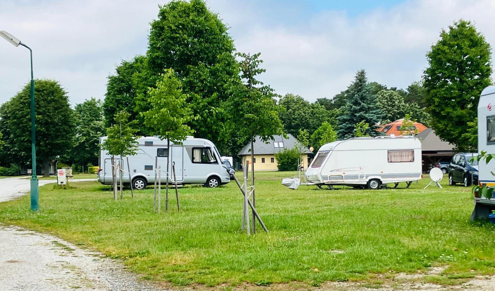Polzer Camping Buekfuerdo Exterior photo